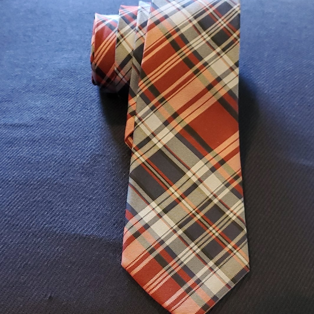 Chaps Red tie